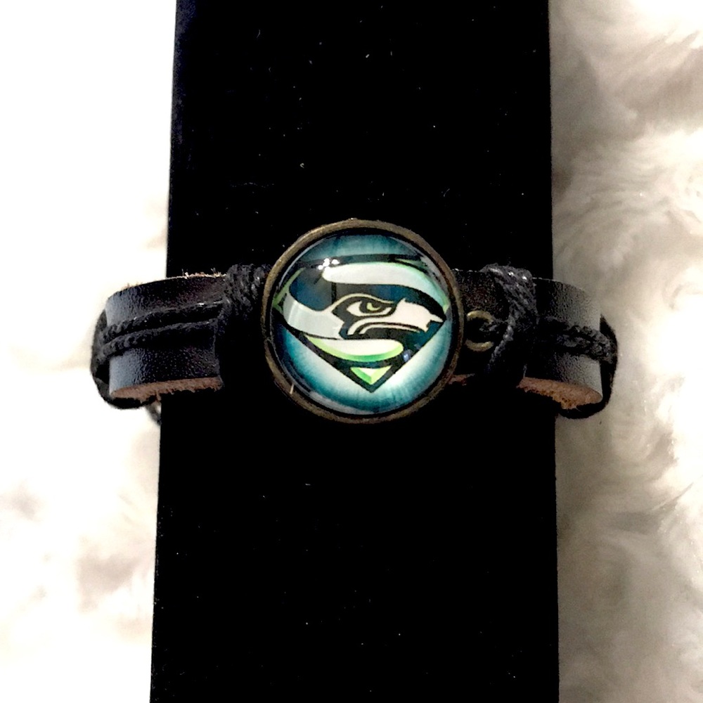 Seattle Seahawks leather bracelet